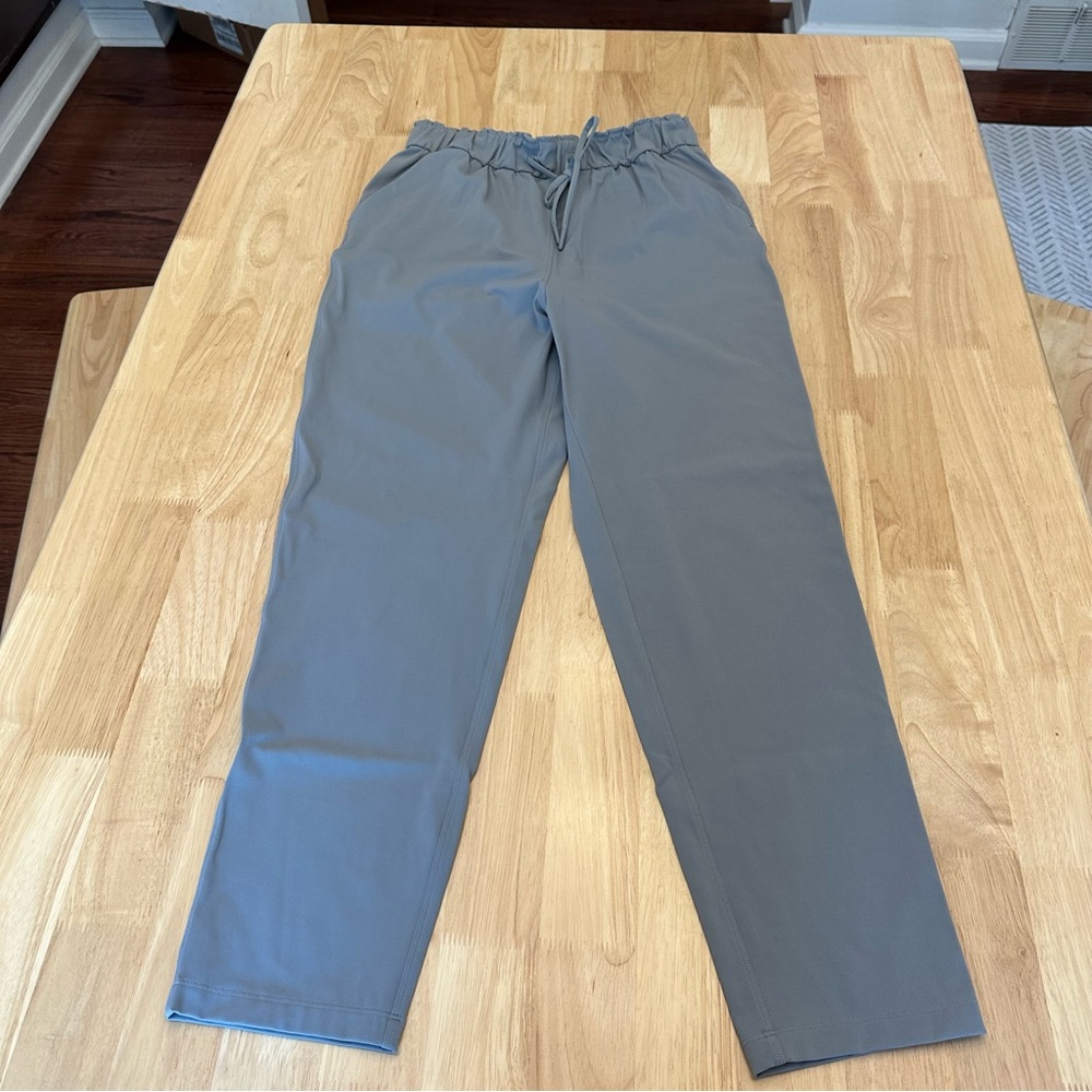 Lululemon High Rise Stretch 7/8 Pants Rhino Grey